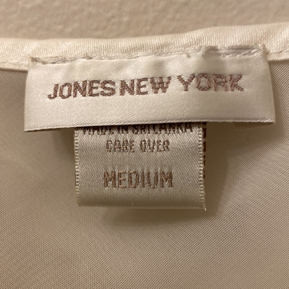 2 nighties. Flora Nikrooz black nightie NWT, Jones NY white nightie - Picture 8 of 9